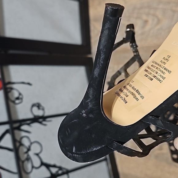 Express Caged Strappy High Heels Size 10 NWT - Picture 12 of 12